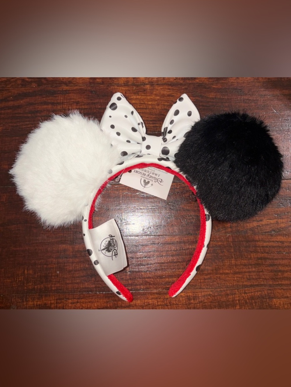Themed 101 Dalmatian Minnie Mouse Ears Headband NWT - Picture 3 of 4
